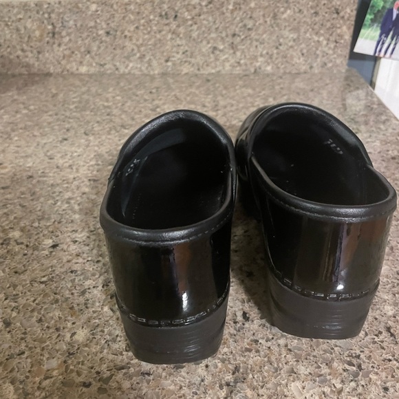 Dansko clogs - Picture 5 of 6